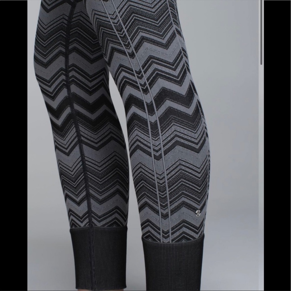 Lululemon Leggings - Picture 3 of 8